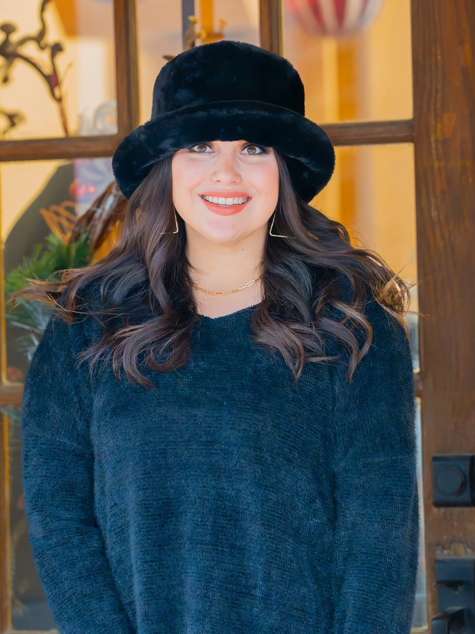 Black Soft Faux Fur Bucket Hat