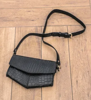 Chic Elegance: Black Deep Croco Leather Crossbody Bag. Art: BG-1602