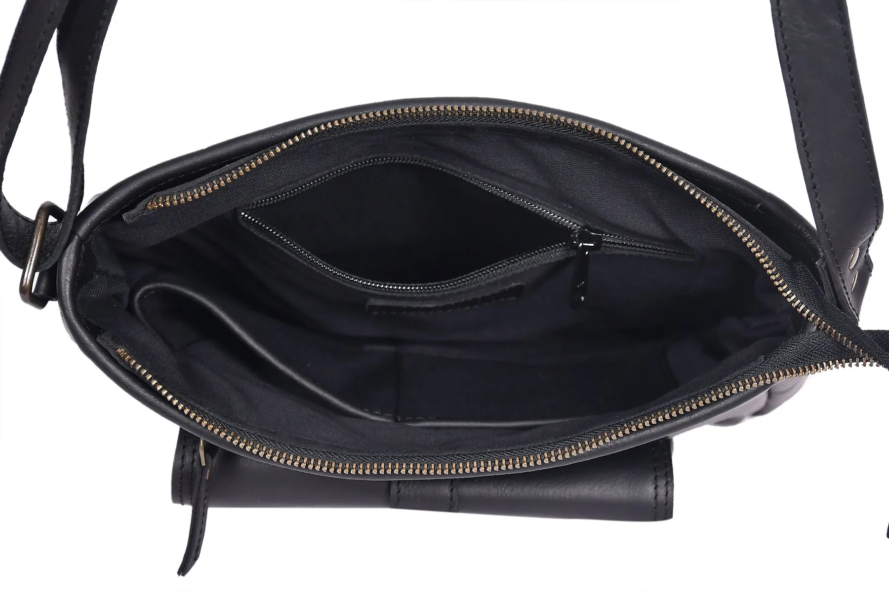 Elegance Redefined: Black Leather Sling Bag - Your Perfect Fashion Companion. Art: BG-1456