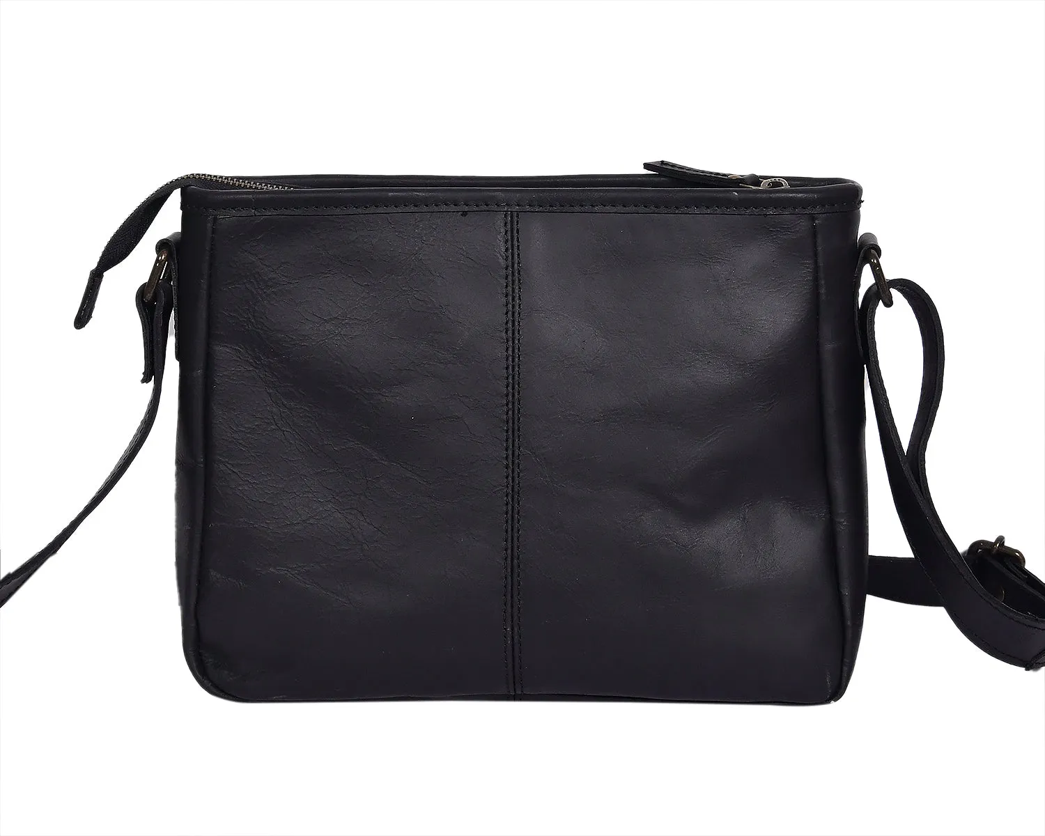 Elegance Redefined: Black Leather Sling Bag - Your Perfect Fashion Companion. Art: BG-1456