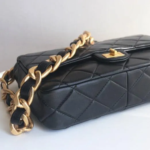 Genuine Leather Flap Shoulder Bag | Classic Lambskin Leather Bag | DIAMONDS Quilted Designer Bag, Gold Chain Strap Lock Bag, Christmas Gift