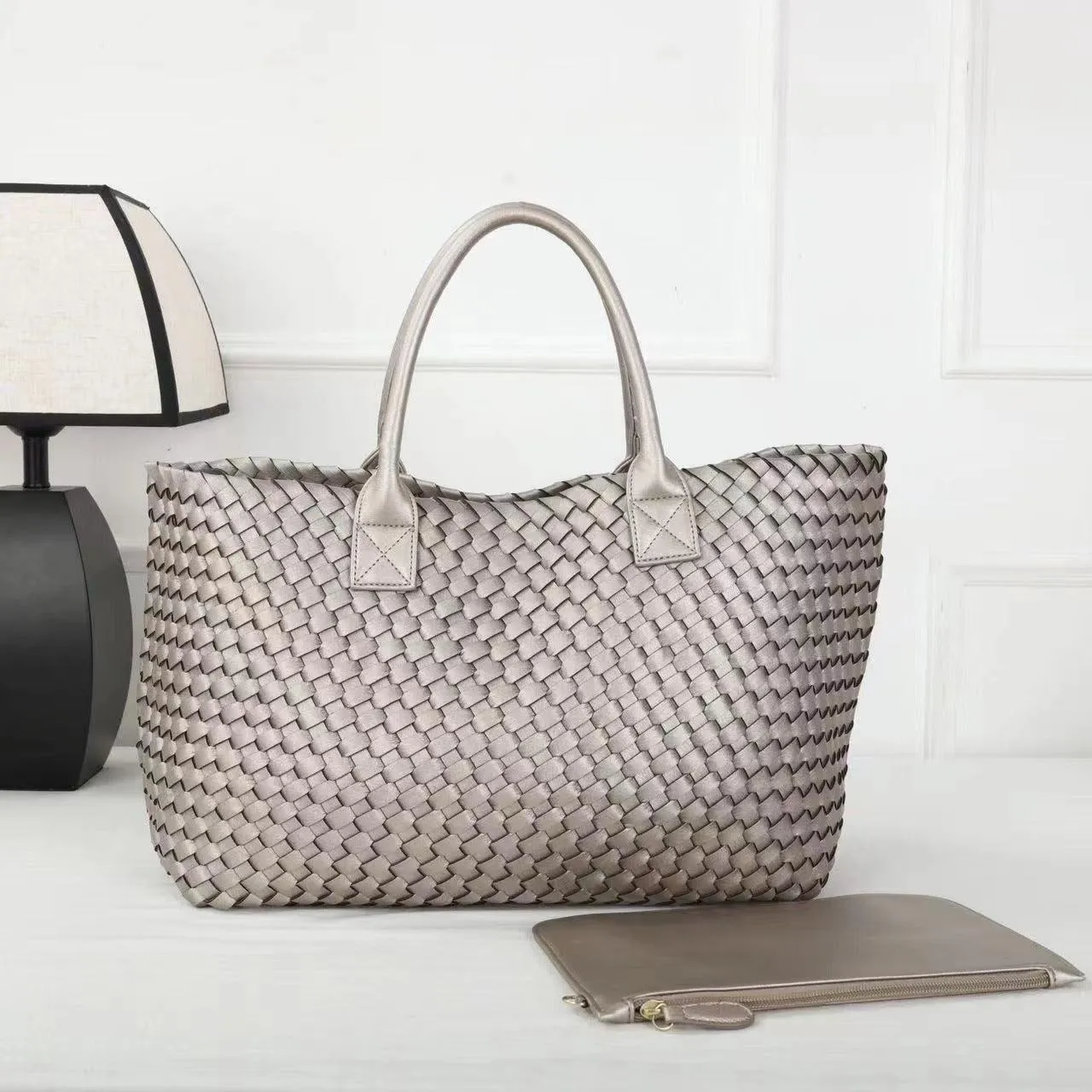 Large Handwoven Vegan Leather Tote/Weekend Bag in Onyx I Trendy Boutique Style ! Handmade Gift for Her