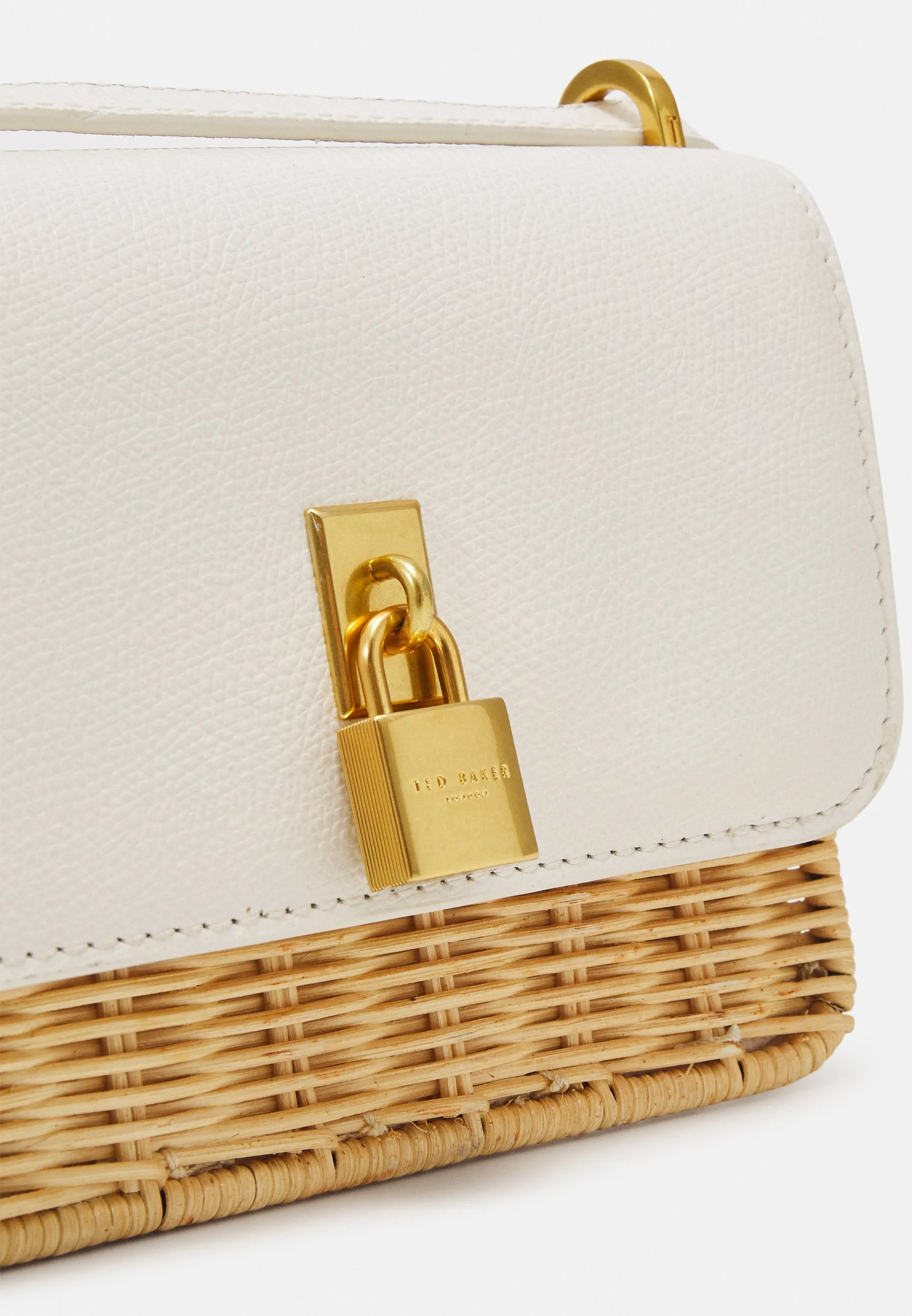 Reegent Padlock Detail Rattan Xbody Bag Ecru