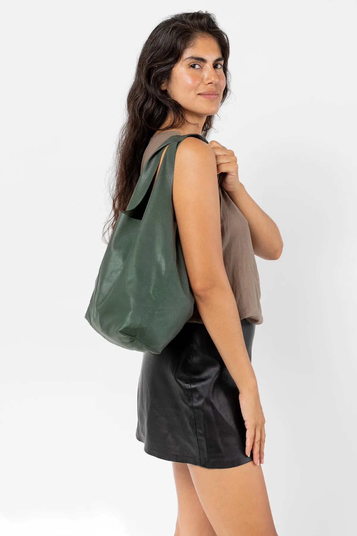 RLH3406 - Monochromatic Leather Shopping Bag