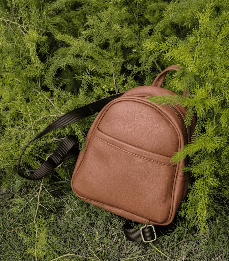 Tan NDM Leather Backpack: Elevate Your Style with Timeless Elegance. Art: BG-1580