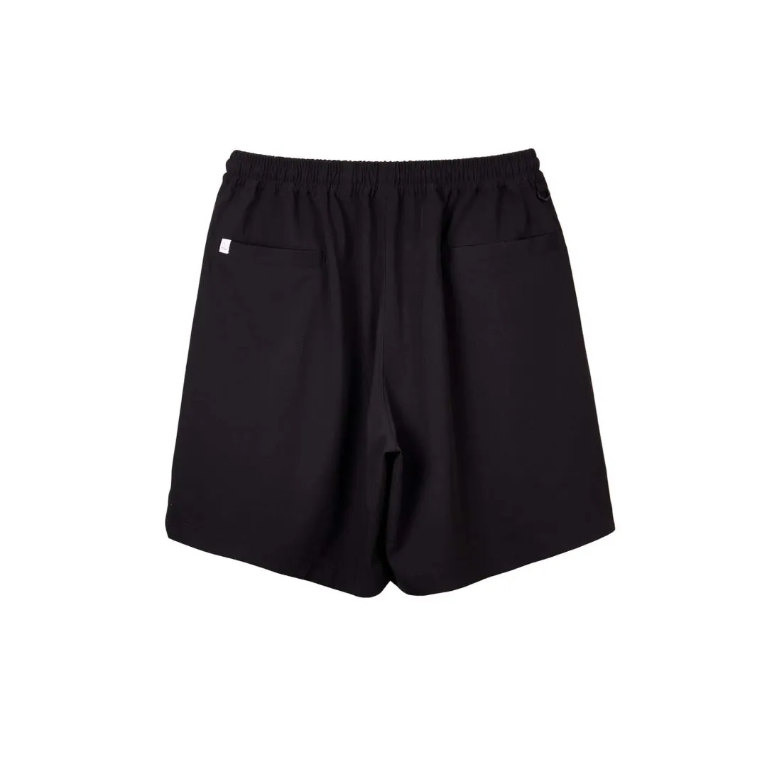 THE CORE TRAINING SHORTS