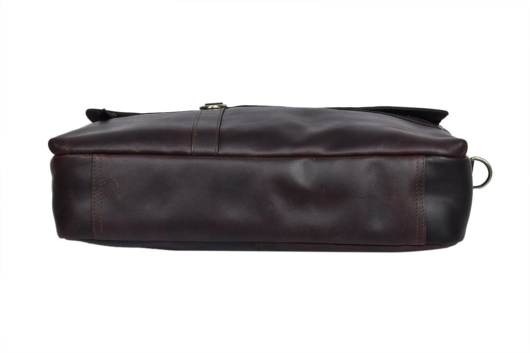 Timeless Elegance: Brown Leather Messenger Bag - Your Perfect Everyday Companion. Art: BG-1431